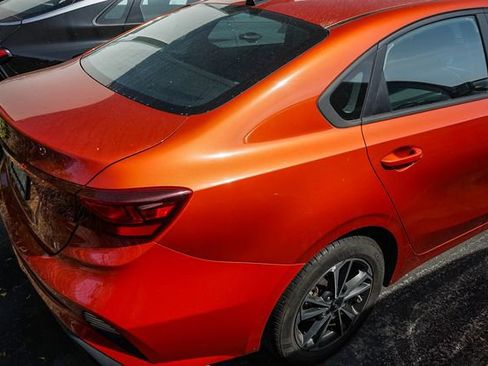 Certified 2023 Kia Forte LXS w/ LXS Technology Package image 7