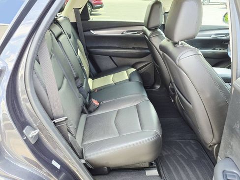 Used 2018 Cadillac XT5 Luxury AWD/4WD image 13