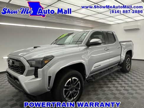Used 2024 Toyota Tacoma TRD Sport image 1