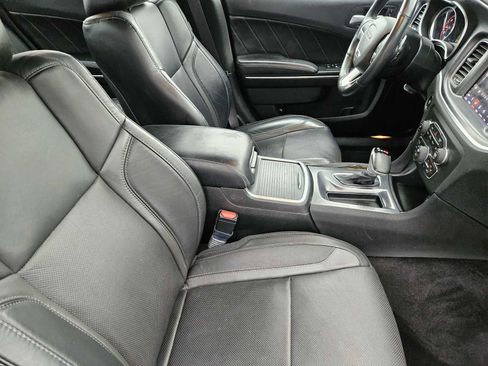 Used 2018 Dodge Charger GT AWD/4WD image 13