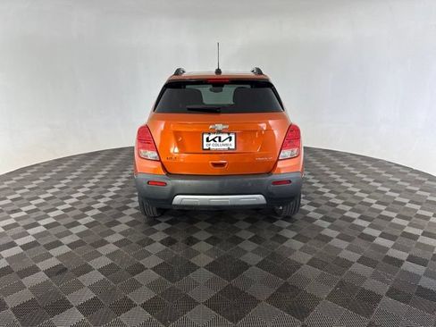 Used 2015 Chevrolet Trax LT w/ LT Plus Package FWD image 8
