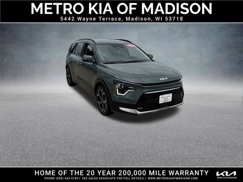 Used 2023 Kia Niro EX Touring FWD image 1