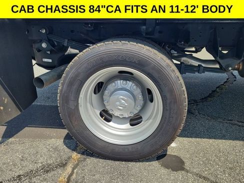 New 2026 RAM 5500 Tradesman AWD/4WD image 32