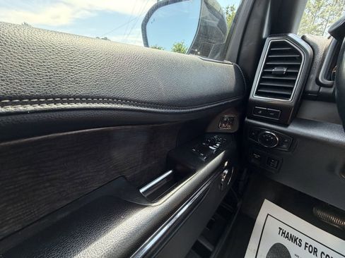 Used 2020 Ford Expedition Max Limited w/ Equipment Group 301A AWD/4WD image 18