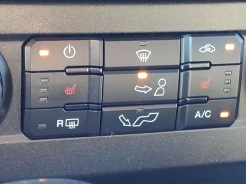 Used 2019 Ford F150 XLT w/ Equipment Group 302A Luxury image 22