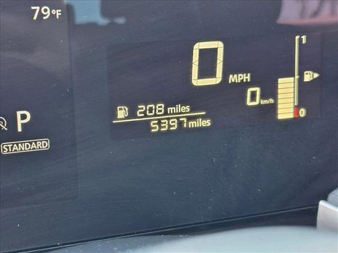 Used 2025 Nissan Kicks SV image 11