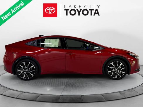 New 2026 Toyota Prius Plug-In Hybrid image 7