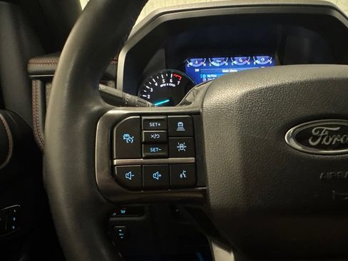 Used 2023 Ford Expedition Limited AWD/4WD image 31