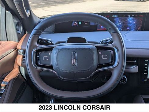 Certified 2023 Lincoln Corsair FWD image 12