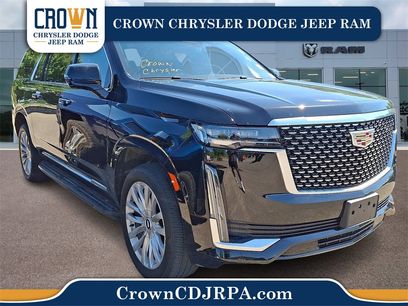 Used 2024 Cadillac Escalade ESV Luxury