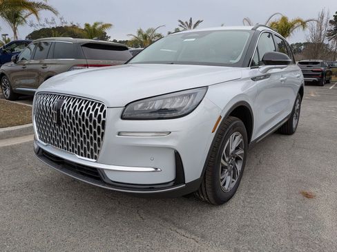 New 2026 Lincoln Corsair Premiere image 9