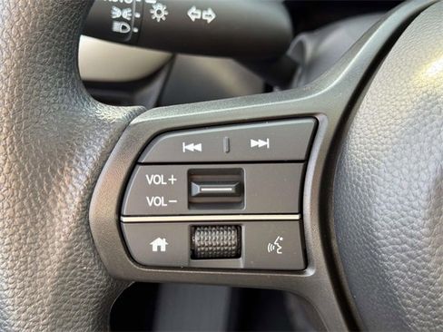 New 2026 Honda HR-V LX image 17