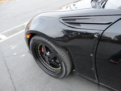 Used 2018 Toyota 86 image 36