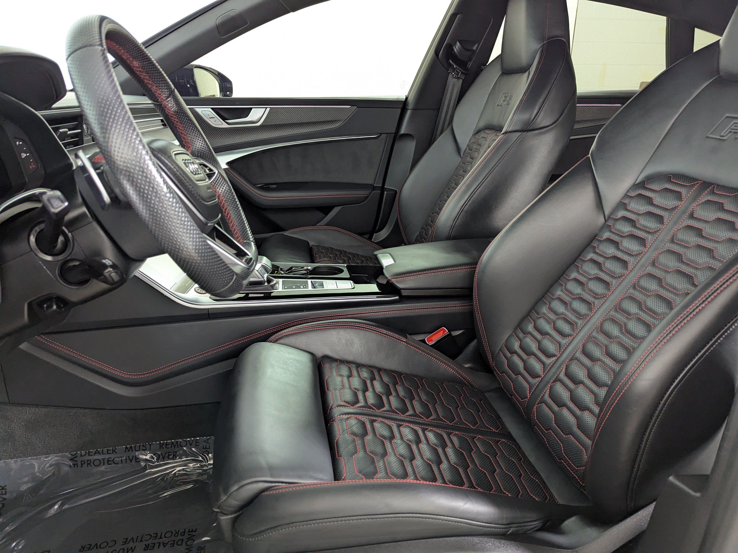 Used 2025 Audi RS 7 Performance w/ Black Optic Package AWD/4WD image 19