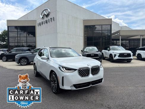 Used 2025 BMW X3 xDrive30i w/ Premium Package AWD/4WD image 1