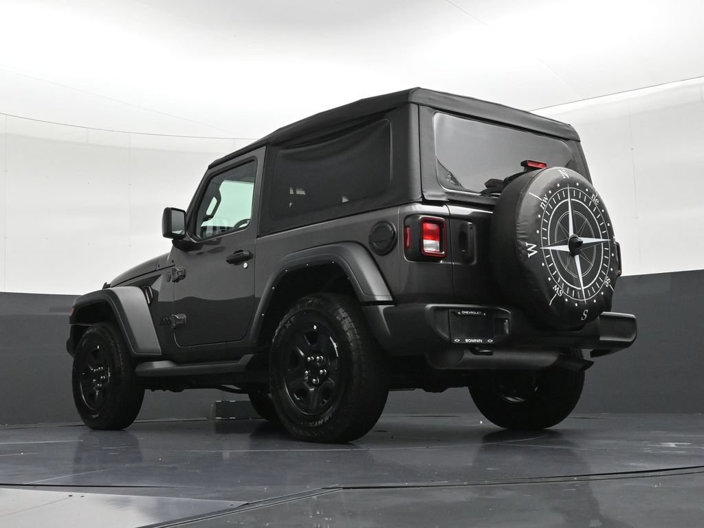Used 2025 Jeep Wrangler Sport AWD/4WD image 22