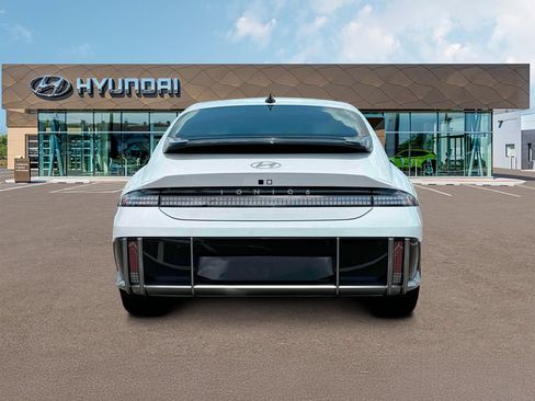 New 2025 Hyundai Ioniq 6 SEL RWD image 6