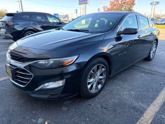 Used 2019 Chevrolet Malibu LT FWD image 1