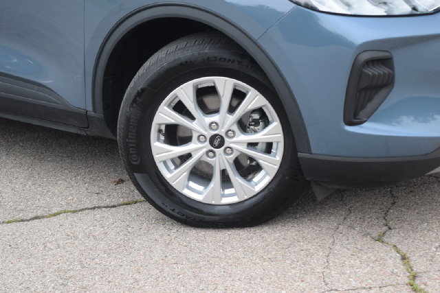 Used 2023 Ford Escape Active w/ Tech Pack #2 AWD/4WD image 29