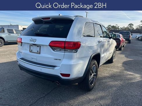 Used 2018 Jeep Grand Cherokee Limited image 7