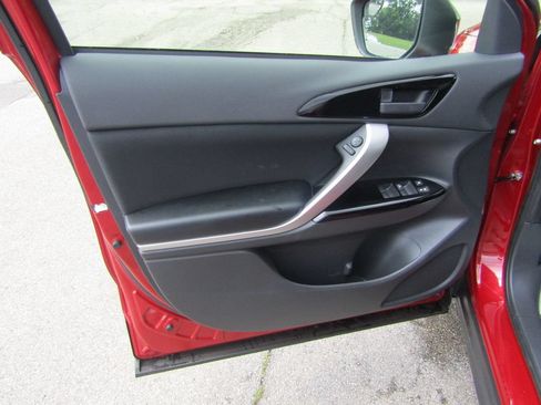 Used 2026 Mitsubishi Eclipse Cross LE AWD/4WD image 25
