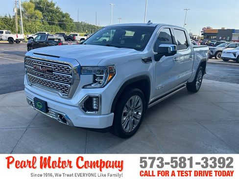 Certified 2020 GMC Sierra 1500 Denali w/ Denali Ultimate Package AWD/4WD image 8