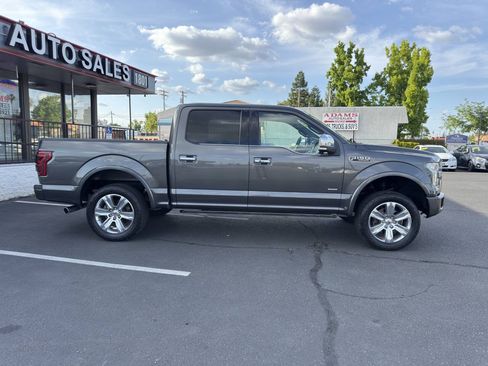 Used 2015 Ford F150 Platinum w/ Equipment Group 701A Luxury AWD/4WD image 2