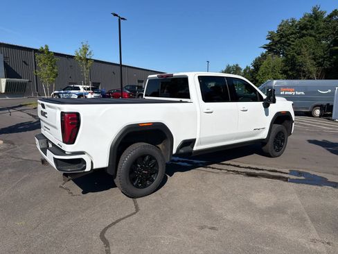 Used 2024 GMC Sierra 3500 AT4 w/ AT4 Premium Plus Package AWD/4WD image 4