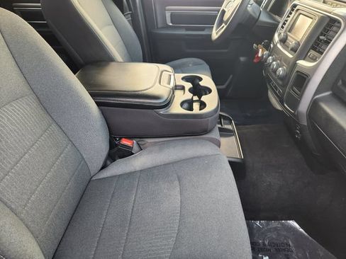 Used 2024 RAM 1500 Warlock RWD image 19