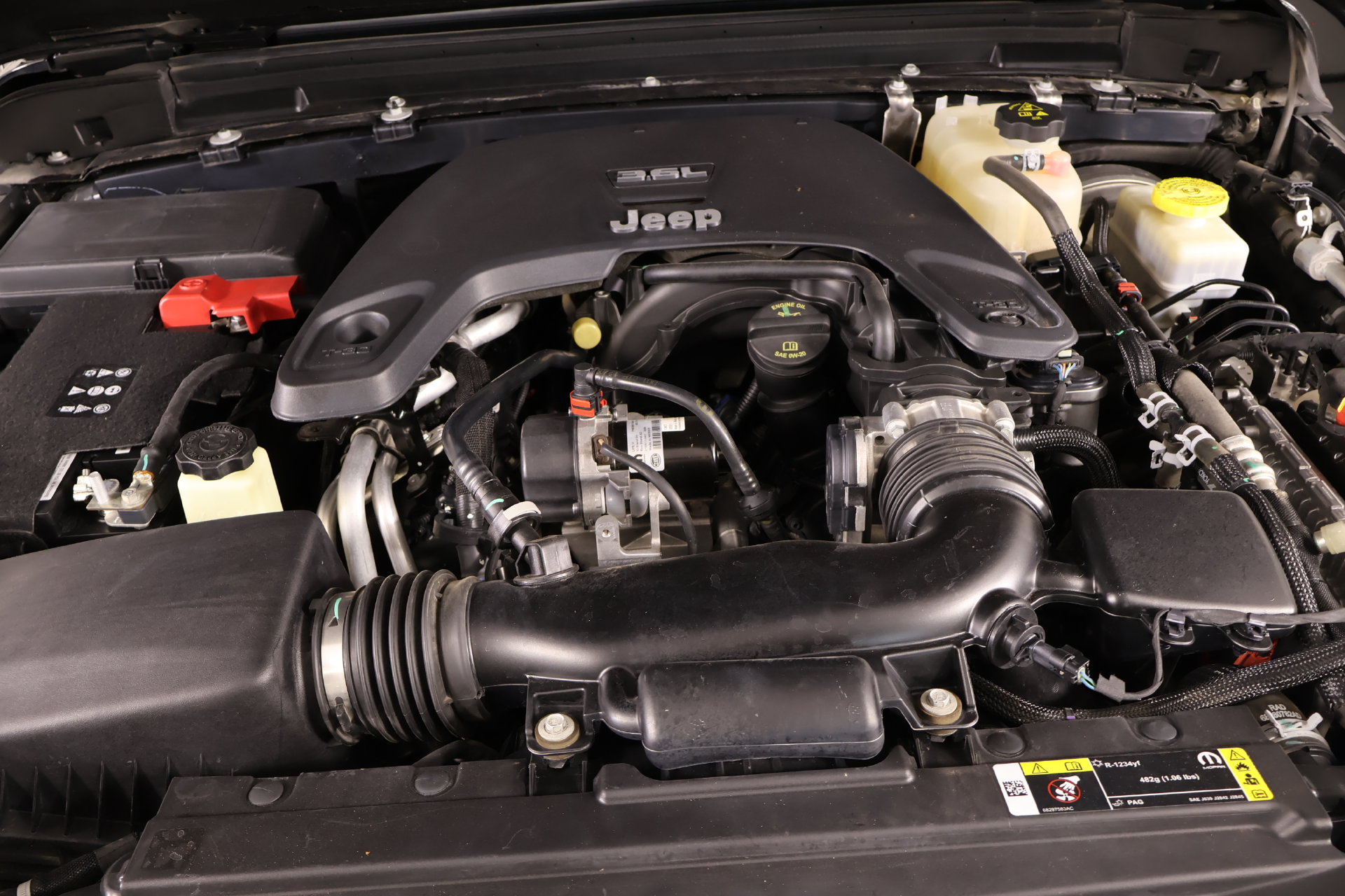 Used 2021 Jeep Wrangler Unlimited Sahara AWD/4WD image 20