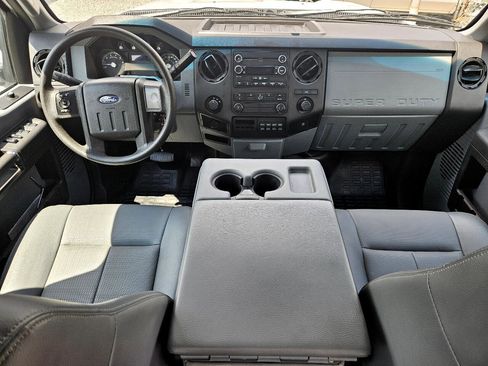 Used 2015 Ford F350 XL w/ Power Equipment Group image 36