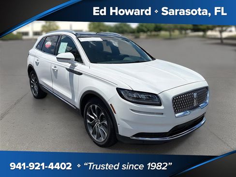 Certified 2022 Lincoln Nautilus Reserve w/ Equipment Group 201A AWD/4WD image 1