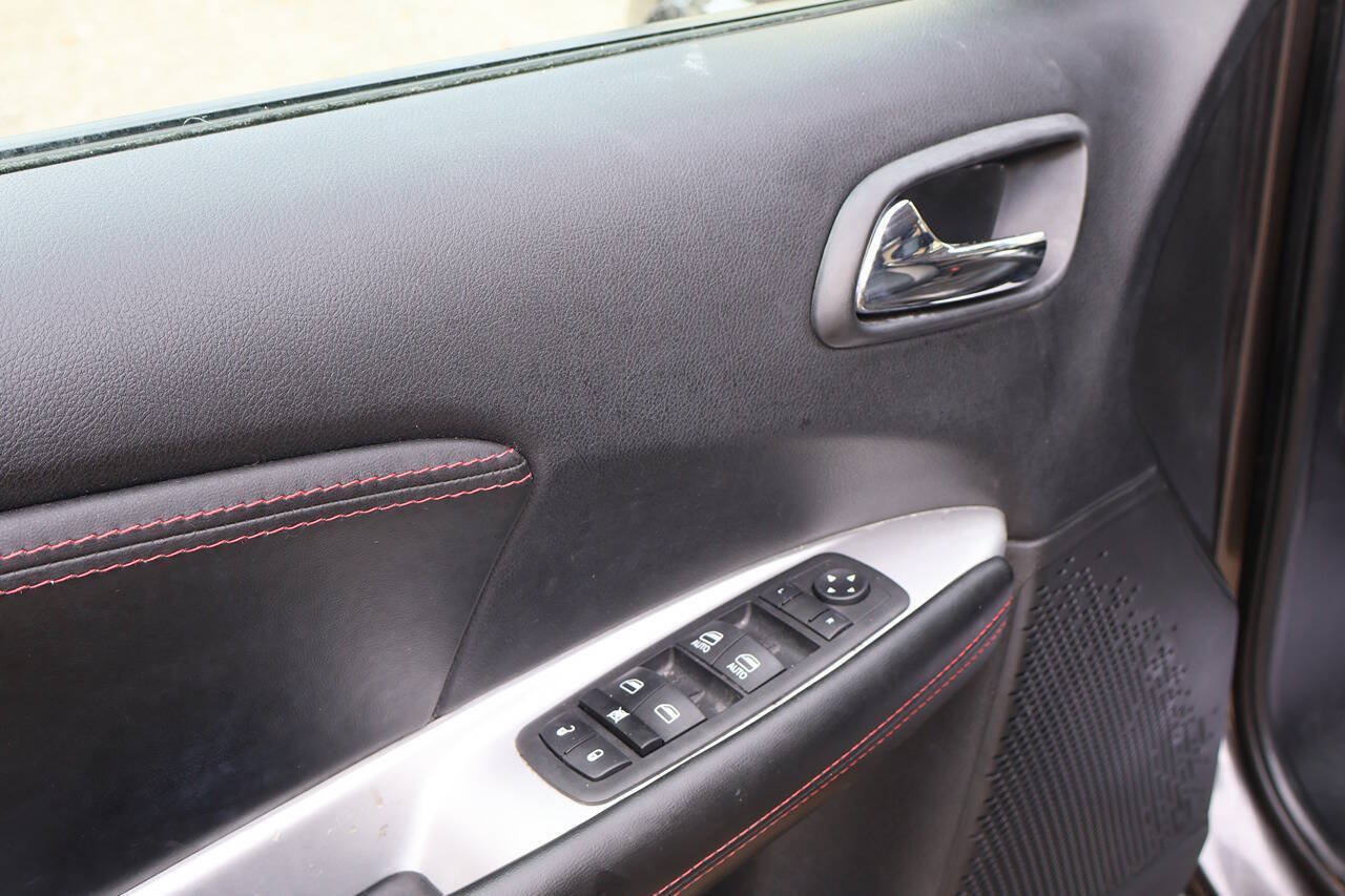 Used 2017 Dodge Journey GT AWD/4WD image 12