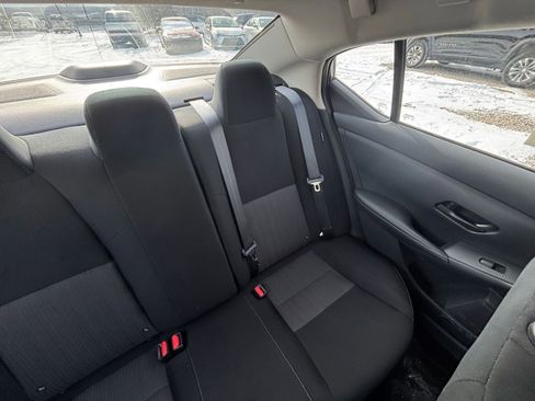 Used 2025 Nissan Sentra SV image 35