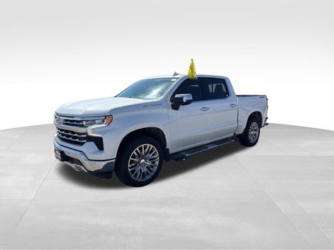 Used 2024 Chevrolet Silverado 1500 LTZ w/ Technology Package image 4