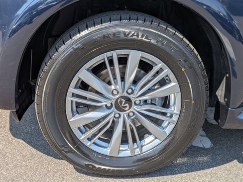 Used 2024 INFINITI QX80 Luxe AWD/4WD image 12