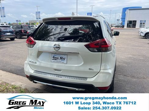 Used 2018 Nissan Rogue SL w/ Premium Package FWD image 6