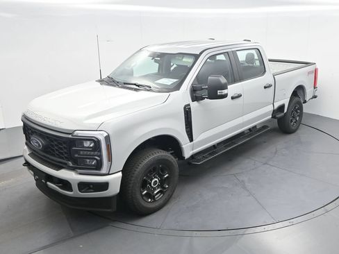 New 2026 Ford F250 XL w/ STX Appearance Package AWD/4WD image 22