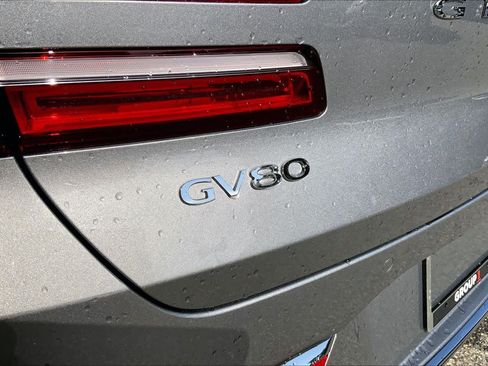 Used 2025 Genesis GV80 3.5T Prestige AWD/4WD image 10