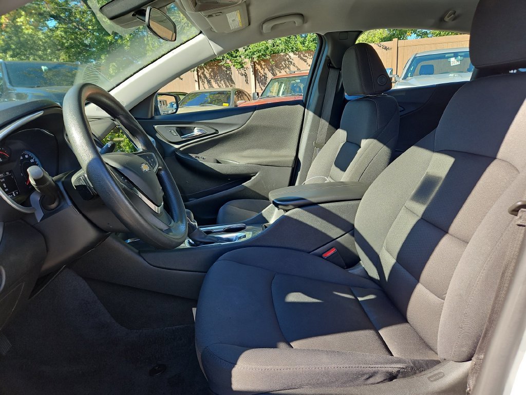 Used 2024 Chevrolet Malibu LT FWD image 20
