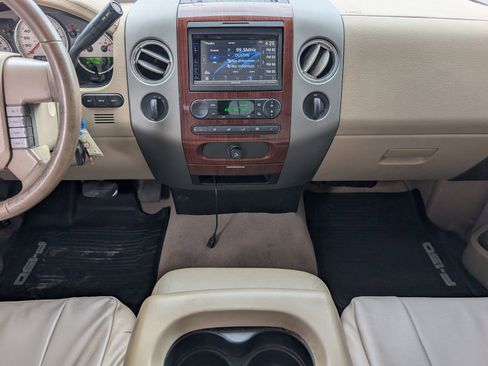 Used 2007 Ford F150 Lariat AWD/4WD image 7