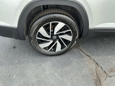 New 2026 Volkswagen Atlas SEL image 22