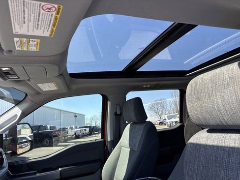 Used 2023 Ford F250 XLT w/ Black Appearance Package image 6