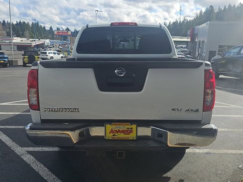 Used 2017 Nissan Frontier SV AWD/4WD image 4