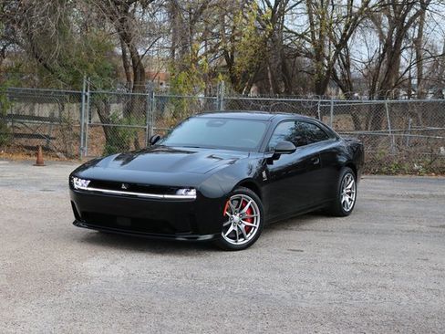 Used 2024 Dodge Charger R/T Scat Pack w/ Plus Group image 1