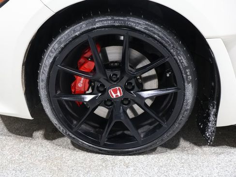 Used 2024 Honda Civic Type R image 8
