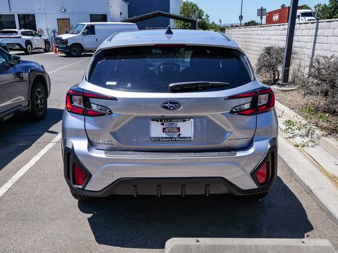 Used 2024 Subaru Crosstrek 2.0i w/ Popular Package #2 AWD/4WD image 18