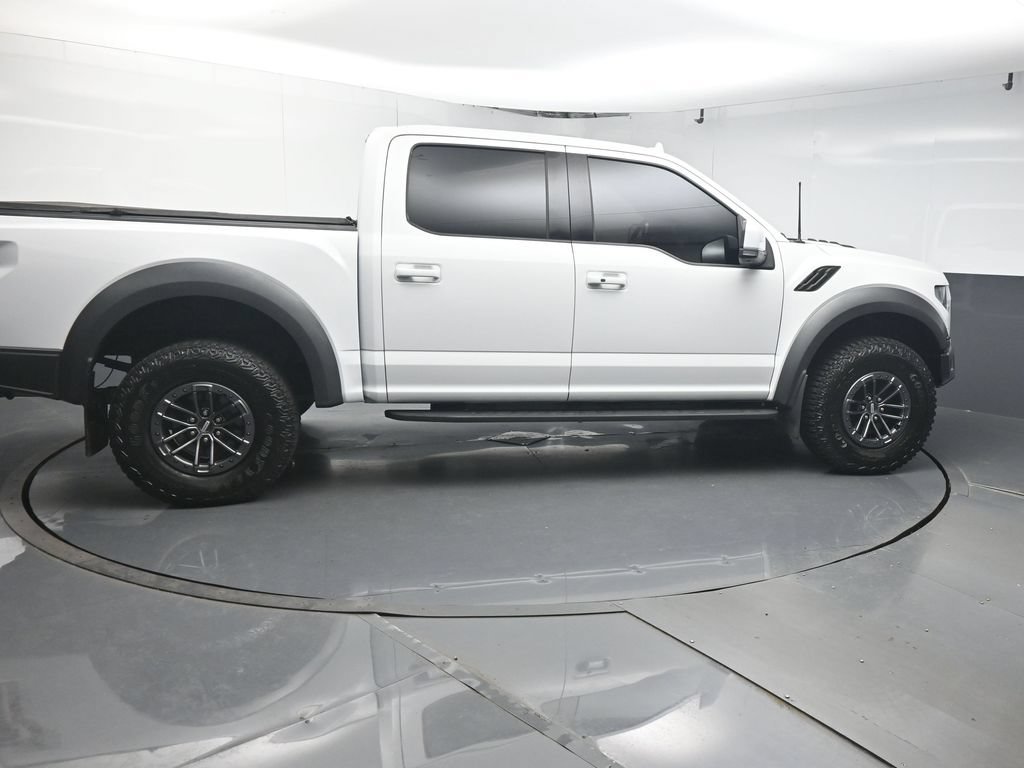 Used 2019 Ford F150 Raptor w/ Equipment Group 802A Luxury AWD/4WD image 8