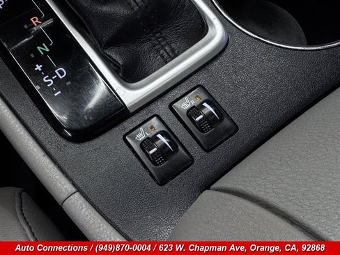 Used 2016 Toyota Highlander XLE FWD image 17