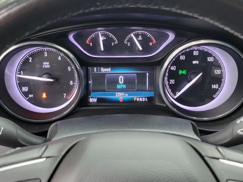 Used 2019 Buick Envision Essence image 16